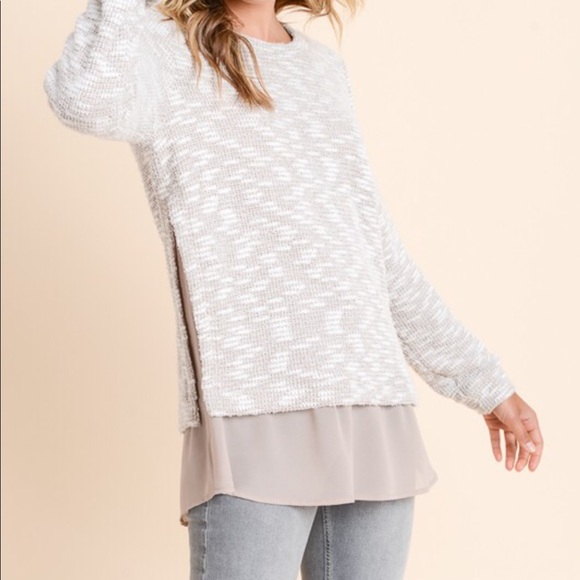 Doe & Rae Oatmeal Knit Two Layer Sweater. - Picture 2 of 5